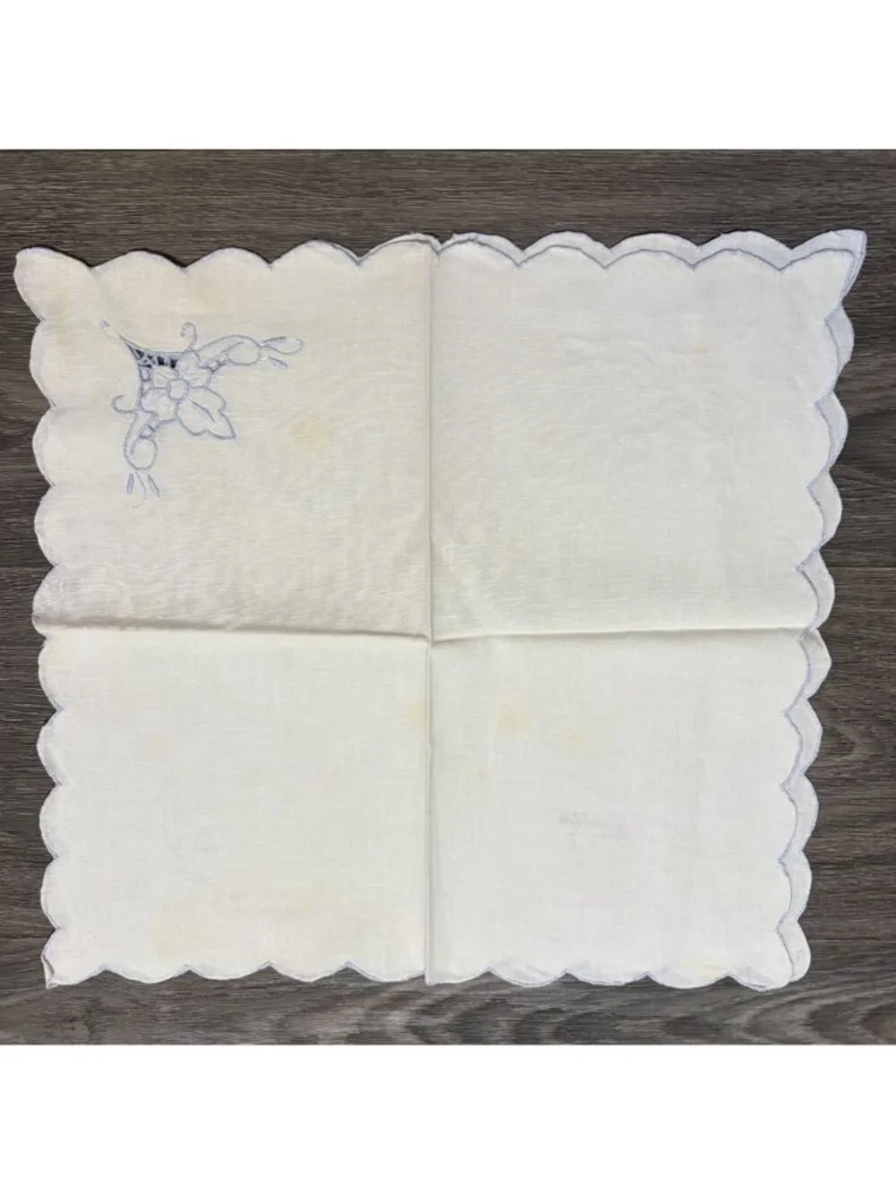 Set 6 Vintage White Linen Napkins Scalloped Blue Embroidered Floral Cottagecore